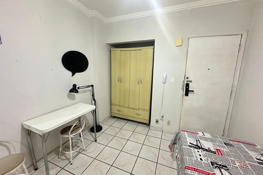 Sala/Quarto de apartamento para alugar com 1 quarto, 40m² em Itararé, São Vicente