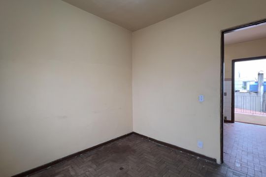 Sala de casa para alugar com 2 quartos, 69m² em Jardim Monte Carmelo, Guarulhos