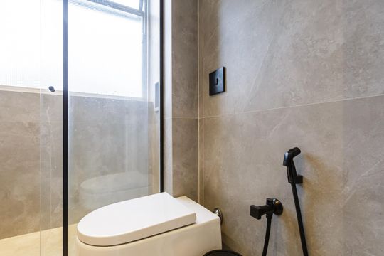 Banheiro 2 de apartamento à venda com 1 quarto, 120m² em Vila Nova Conceição, São Paulo