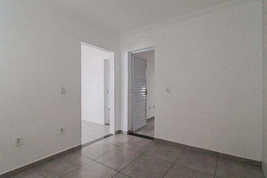 Sala de casa para alugar com 2 quartos, 60m² em Rp4 (regiões de Planejamento), Mauá