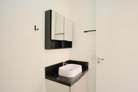 Banheiro da Suíte de apartamento para alugar com 1 quarto, 30m² em Guaiauna, São Paulo