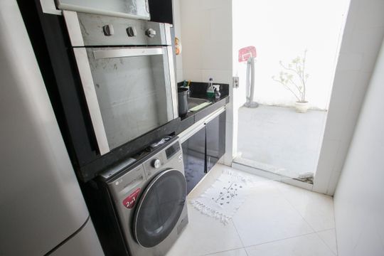 Área de Serviço de casa para alugar com 3 quartos, 500m² em Taquara, Rio de Janeiro