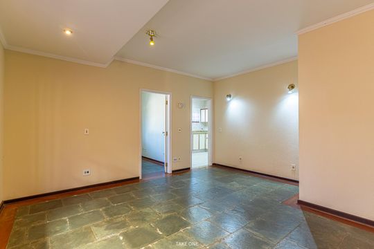 Casa à venda com 3 quartos, 300m² em Cidade Universitária, Campinas
