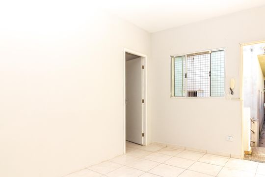 Sala de casa para alugar com 2 quartos, 60m² em Americanópolis, São Paulo