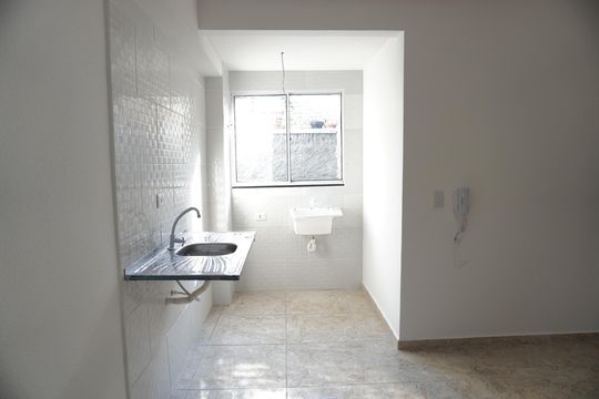 Apartamento para alugar com 2 quartos, 40m² em Vila Campanela, São Paulo