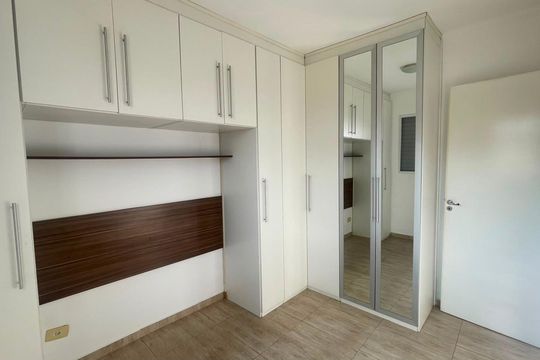 Quarto 1 de apartamento para alugar com 2 quartos, 51m² em Rio Cotia, Cotia