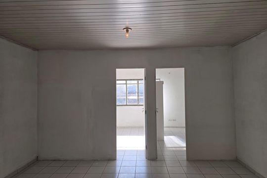 Sala de casa para alugar com 2 quartos, 41m² em Jardim Pinhal, Guarulhos