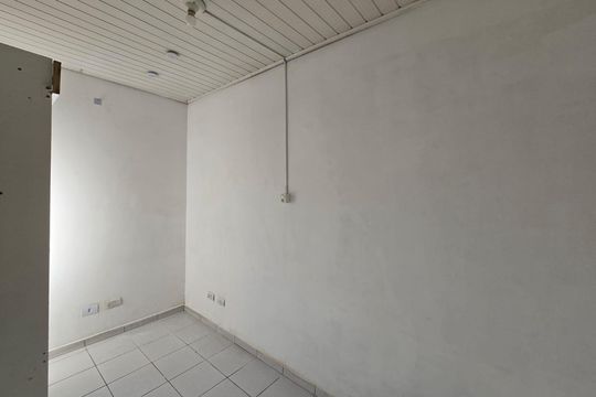 Quarto 02 de casa para alugar com 2 quartos, 41m² em Jardim Pinhal, Guarulhos