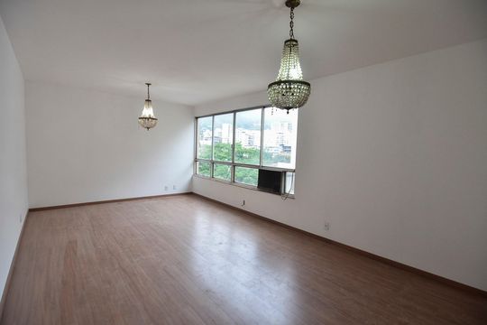 Sala de apartamento para alugar com 4 quartos, 100m² em Tijuca, Rio de Janeiro