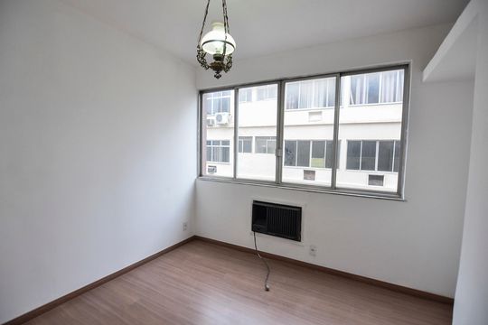 Quarto 1 de apartamento para alugar com 4 quartos, 100m² em Tijuca, Rio de Janeiro