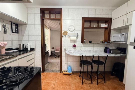 Cozinha de apartamento para alugar com 3 quartos, 130m² em Padre Eustáquio, Belo Horizonte