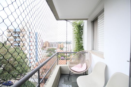 varanda Sala de apartamento à venda com 3 quartos, 74m² em Vila Progredior, São Paulo