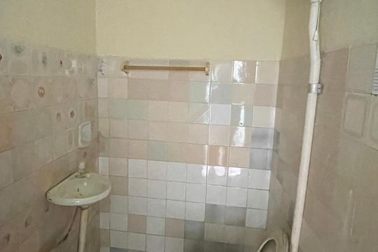 Banheiro de kitnet/studio para alugar com 1 quarto, 25m² em Vila Leopoldina, Duque de Caxias