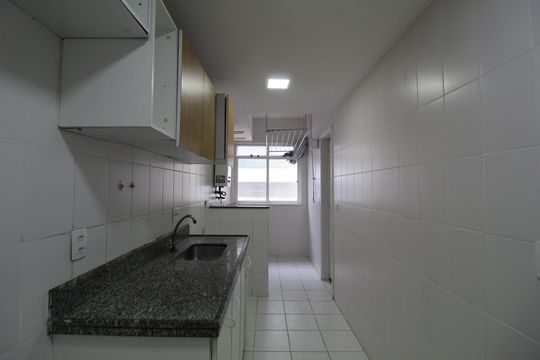 Cozinha de apartamento para alugar com 3 quartos, 86m² em Freguesia (jacarepaguá), Rio de Janeiro