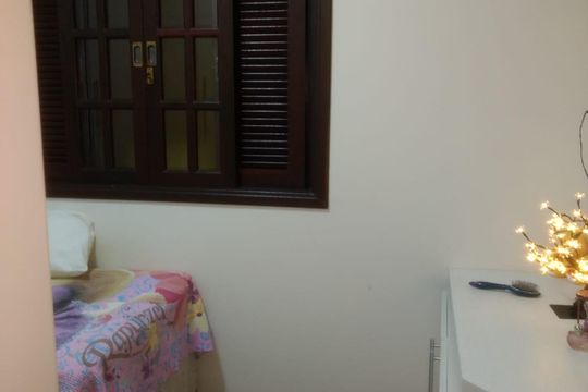 Quarto de casa à venda com 3 quartos, 150m² em Jardim Santa Gertrudes, Jundiaí