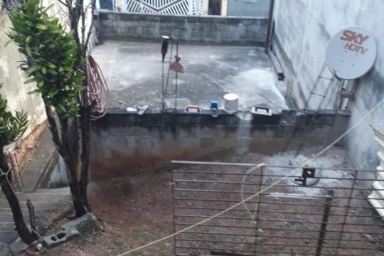 AREA EXTERNA de casa à venda com 1 quarto, 125m² em Padroeira, Osasco