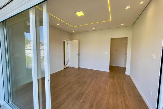 Foto 23 de casa de condomínio à venda com 5 quartos, 400m² em Sítio do Morro, Barueri