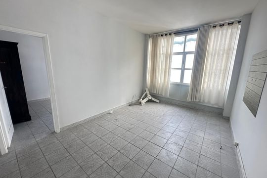 Sala de apartamento para alugar com 1 quarto, 78m² em Centro, São Vicente