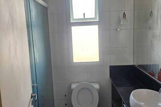 Banheiro de apartamento à venda com 3 quartos, 82m² em Baeta Neves, São Bernardo do Campo