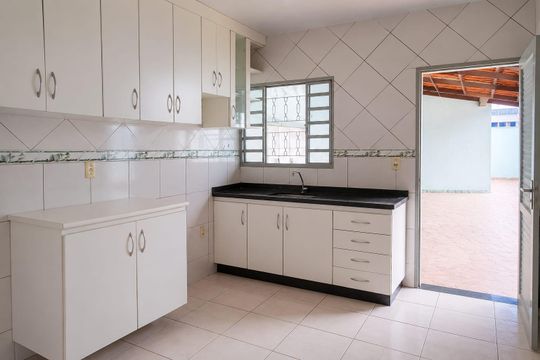 Cozinha de casa para alugar com 2 quartos, 90m² em Alto da Boa Vista, Mauá