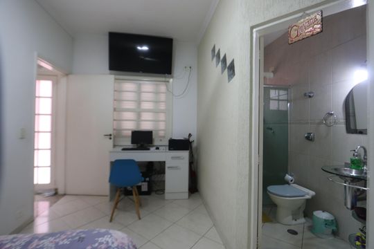 Suíte 2 de casa à venda com 3 quartos, 175m² em Vila Antonieta, São Paulo