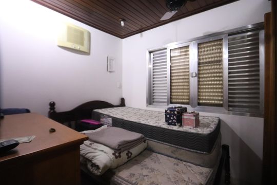 Suíte 1 de casa à venda com 3 quartos, 175m² em Vila Antonieta, São Paulo