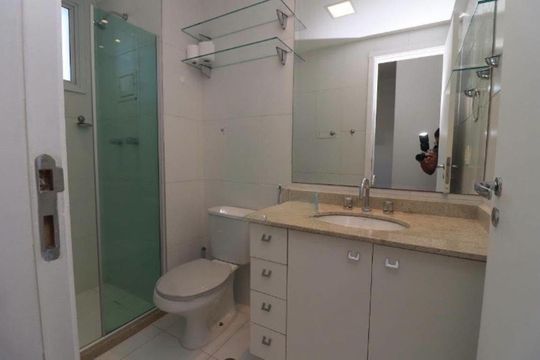 Banheiro de apartamento para alugar com 2 quartos, 72m² em Vila Gomes Cardim, São Paulo