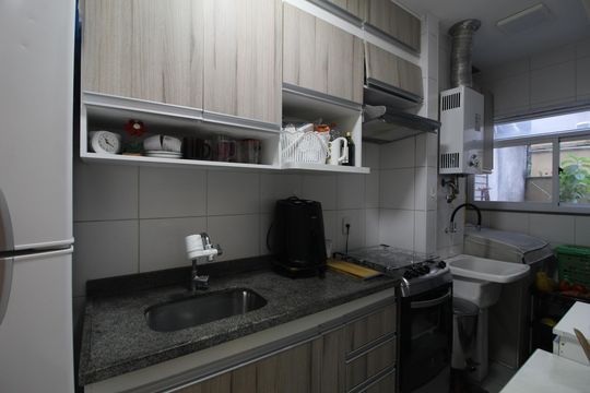 Cozinha de apartamento à venda com 2 quartos, 72m² em Taquara, Rio de Janeiro