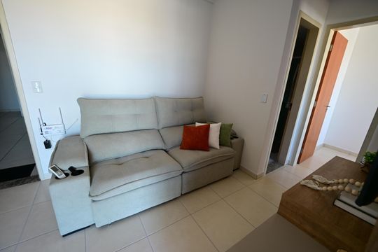 Apartamento à venda com 2 quartos, 54m² em Parque Oeste Industrial, Goiânia