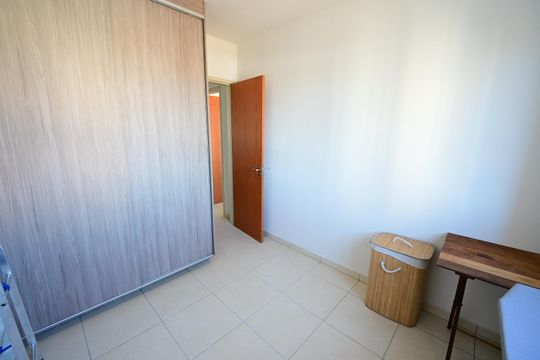 Apartamento à venda com 2 quartos, 54m² em Parque Oeste Industrial, Goiânia