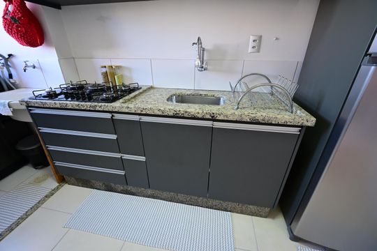 Apartamento à venda com 2 quartos, 54m² em Parque Oeste Industrial, Goiânia
