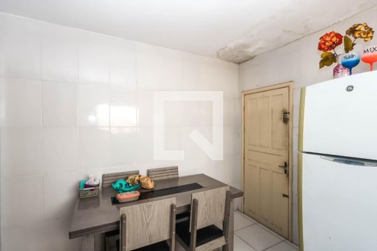 Casa à venda com 1 quarto, 55m² em Vila Caraguata, São Paulo