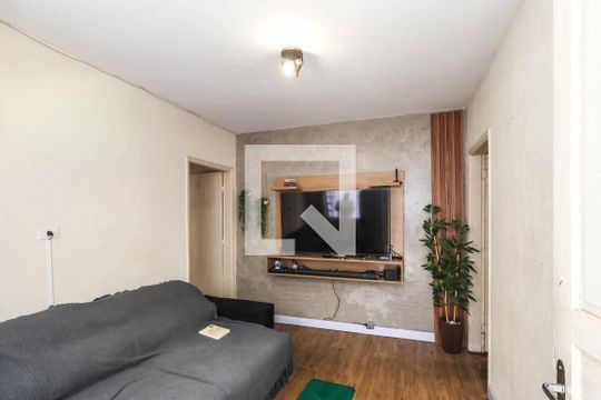 Casa à venda com 1 quarto, 55m² em Vila Caraguata, São Paulo