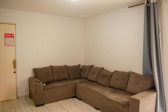 Sala de apartamento para alugar com 2 quartos, 61m² em Setor Urias Magalhães, Goiânia