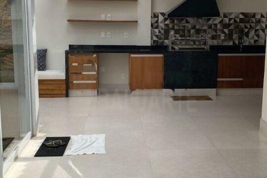 Casa à venda com 3 quartos, 338m² em Chácara Monte Alegre, São Paulo