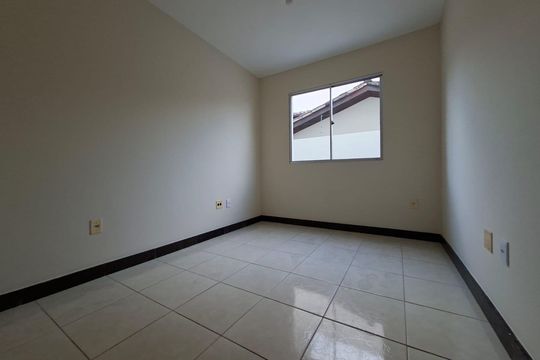 Quarto de apartamento para alugar com 2 quartos, 95m² em Castelo, Belo Horizonte