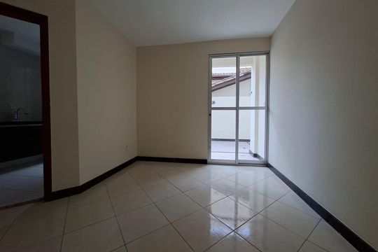 Apartamento para alugar com 2 quartos, 95m² em Castelo, Belo Horizonte