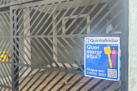 Placa de casa para alugar com 1 quarto, 22m² em Jardim Guayana, Taboão da Serra