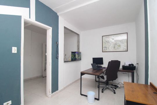 Studio de casa para alugar com 1 quarto, 22m² em Jardim Guayana, Taboão da Serra