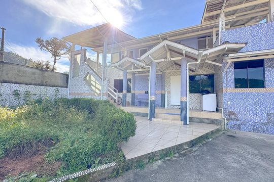 Fachada de casa para alugar com 2 quartos, 96m² em Potecas, São José
