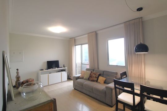 Apartamento para alugar com 3 quartos, 62m² em Jardim Taquaral, São Paulo