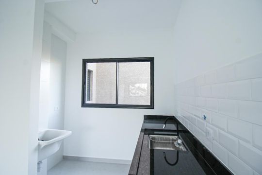 Cozinha e Área de Serviço de kitnet/studio à venda com 2 quartos, 44m² em Parque Sao Domingos, São Paulo