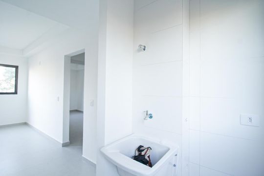 Cozinha e Área de Serviço de kitnet/studio à venda com 2 quartos, 44m² em Parque Sao Domingos, São Paulo