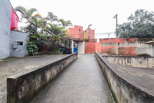 Área externa de apartamento para alugar com 2 quartos, 46m² em Cidade Tiradentes, São Paulo