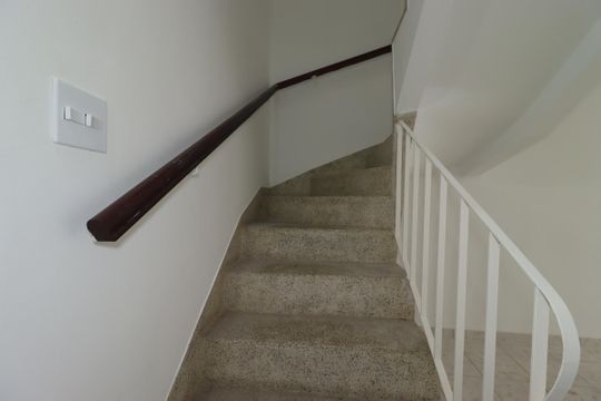 Escada de casa à venda com 2 quartos, 99m² em Casa Branca, Santo André