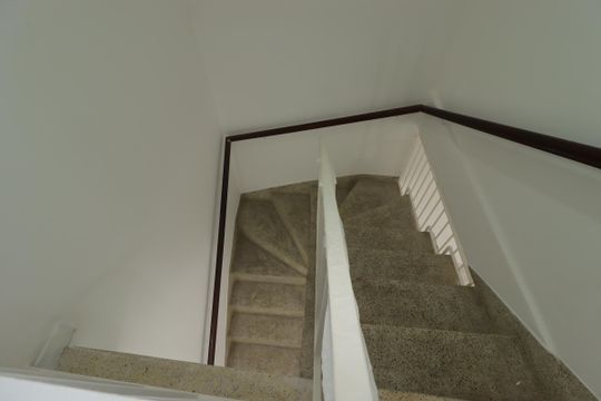 Escada de casa à venda com 2 quartos, 99m² em Casa Branca, Santo André