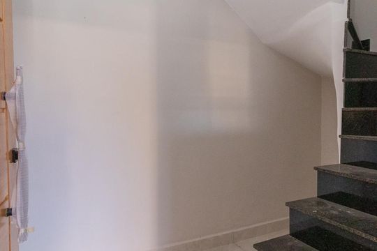 Escada de casa à venda com 2 quartos, 120m² em Jardim Maringa, São Paulo
