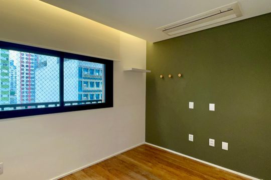 Suíte 1 de apartamento para alugar com 2 quartos, 105m² em Pinheiros, São Paulo