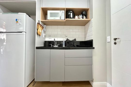 Cozinha de kitnet/studio à venda com 1 quarto, 26m² em Vila Clementino, São Paulo