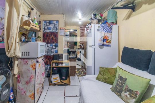 Casa à venda com 3 quartos, 60m² em Tristeza, Porto Alegre